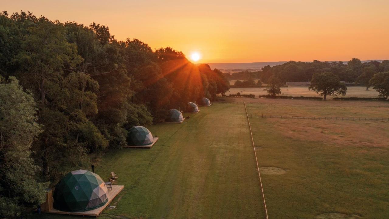 Hotel Camp Kátur Glamping Carthorpe Esterno foto